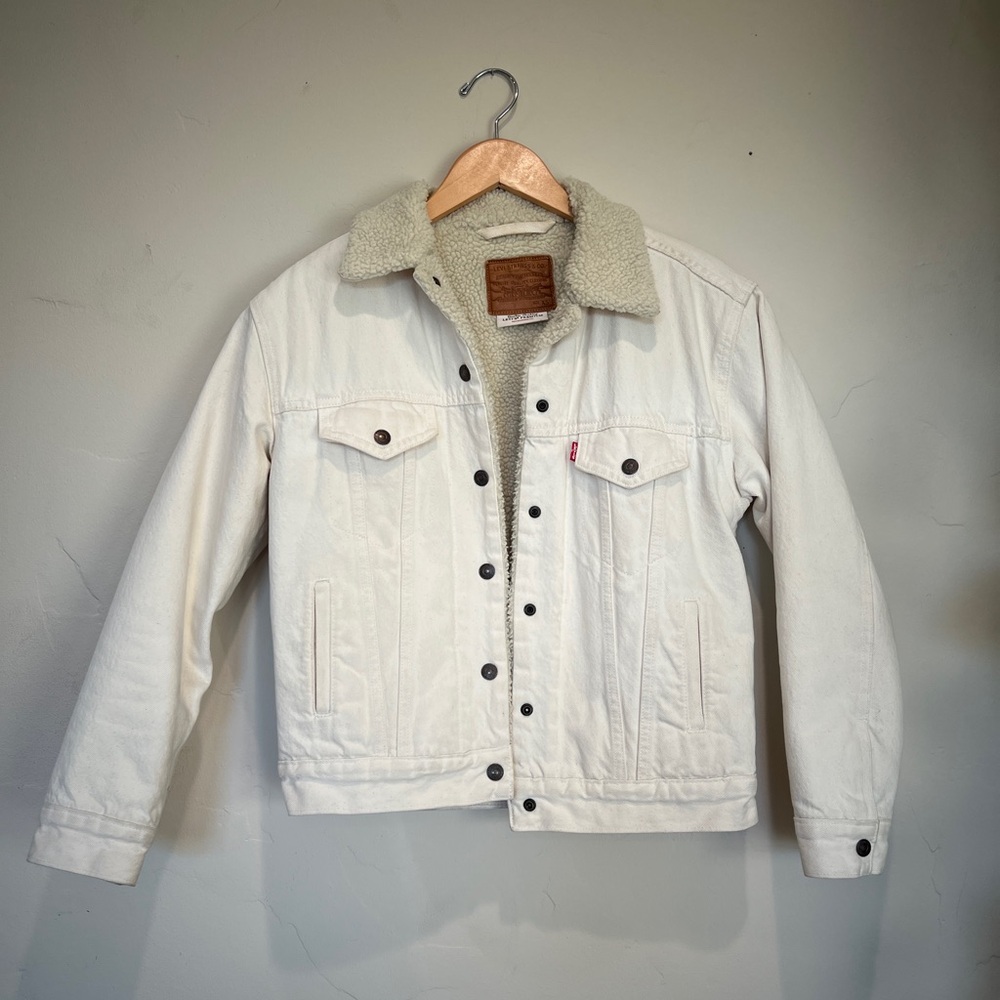 Levi's Sherpa Denim Jacket in Cream - XS